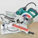 東京都足立区で日立工機(現HiKOKI)のC8FSH 卓上スライド丸のこの中古品を買取致しました。