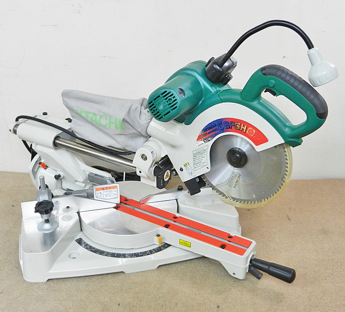 東京都足立区で日立工機(現HiKOKI)のC8FSH 卓上スライド丸のこの中古品を買取致しました。